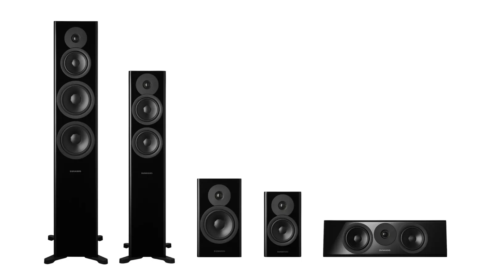 Schwarze Lautsprecherserie mit Stand-, Regal- und Centerlautsprecher