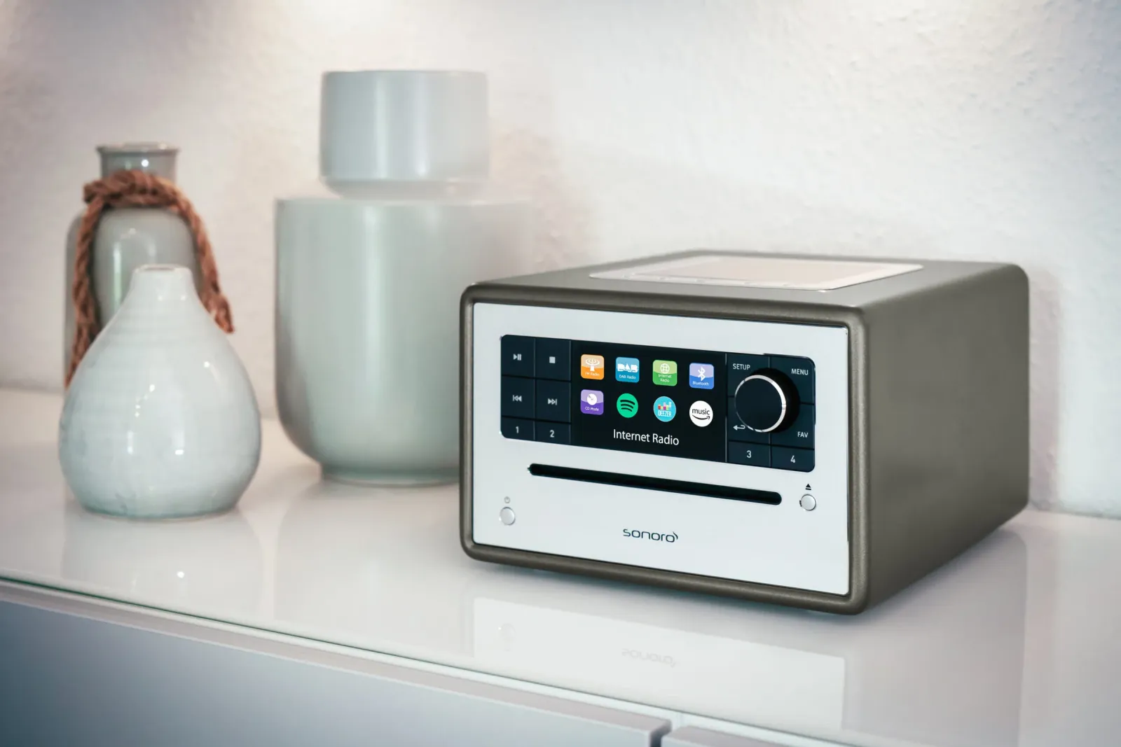 sonoro-Kompaktanlage mit Display und CD-Laufwerk